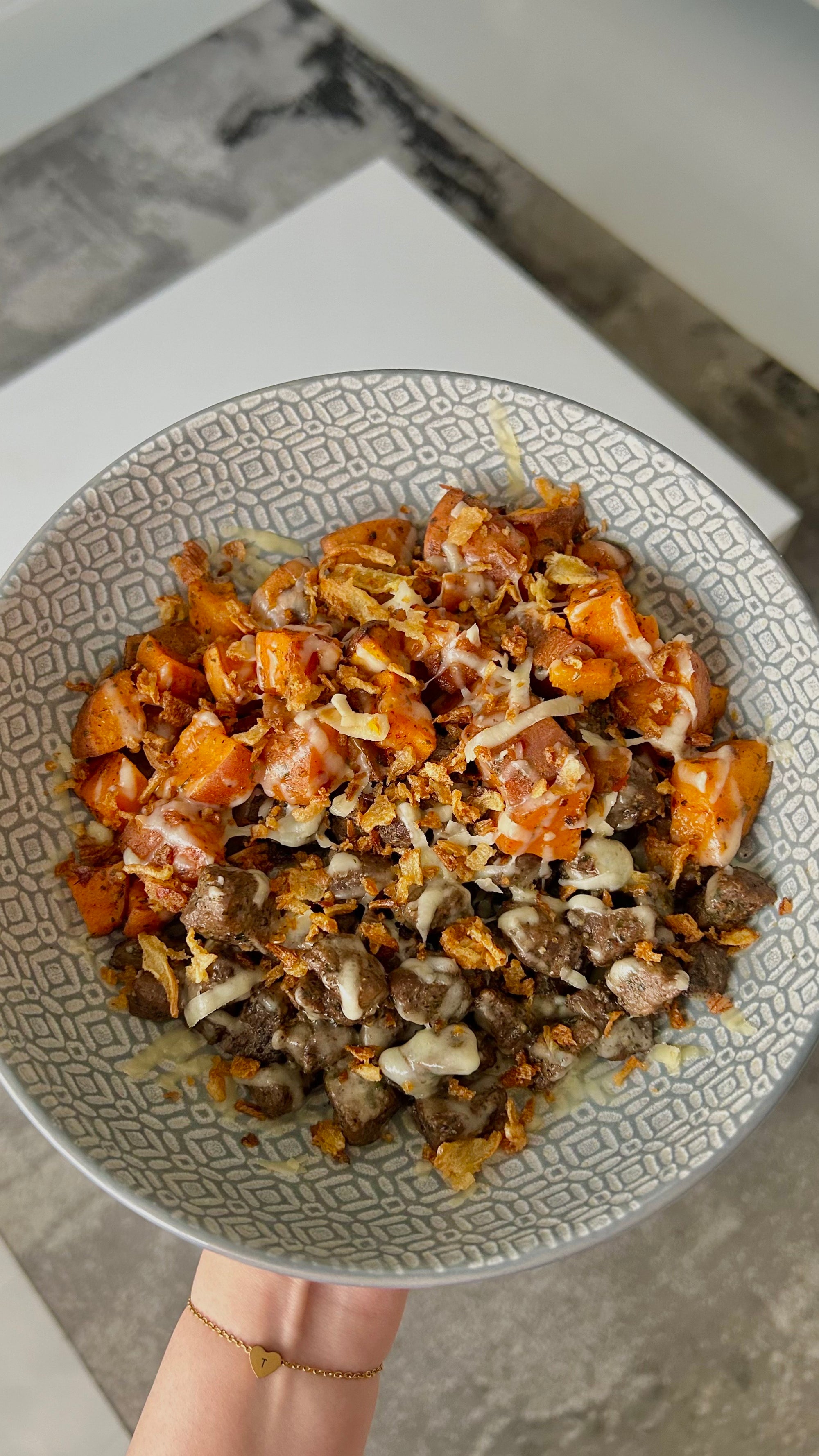 Garlic Steak With Sweet Potatoes And Cheese